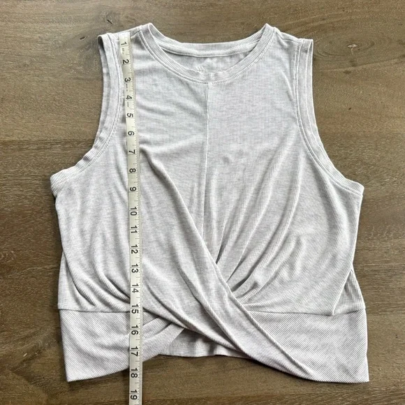 ✝️ All in Motion | Bundle • Twist-Front Tank Tops • Lavender & Heather Grey - Picture 7 of 11